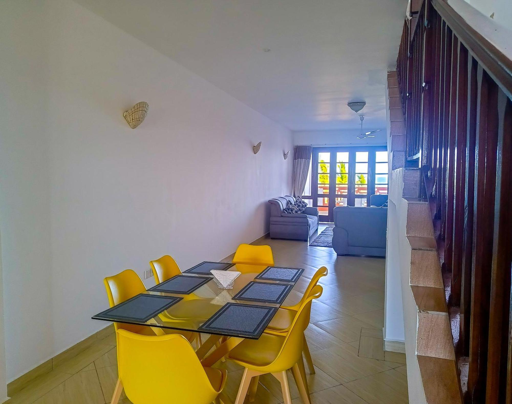 Ivory Beachfront Stays Mombasa Exterior photo